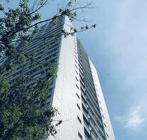 Hoch hinaus: Attraktive Wohnung in der 19. Etage mit praktischer Küche! - Halle (Saale) Halle-Neustadt