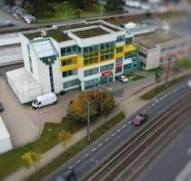 Büroetage in repräsentativen Gebäude mit Parkplätzen - vielseitig nutzbar! - Kassel Bettenhausen
