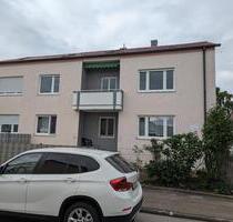 Helle 4-Zimmerwohnung mit neuwertiger EBK, Balkon, Gartenanteilen - Dillingen an der Donau