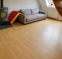Möblierte Maisonette-Wohnung mit Dachterrasse zur Zwischenmiete - Barsinghausen