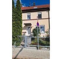 Reiihenmittelhaus - 390.000,00 EUR Kaufpreis, ca.  120,00 m² in Zirndorf (PLZ: 90513)