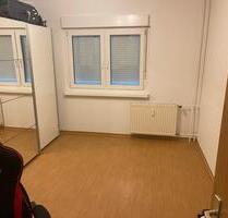 Nachmieter 3 Raum Wohnung EG - 590,00 EUR Kaltmiete, ca.  70,00 m² in Magdeburg (PLZ: 39130) Alt Olvenstedt