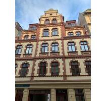 Zweizimmer- in zentraler Innenstadtlage- mit Einbauküche möglich - Halle (Saale) Frohe Zukunft