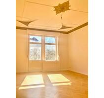 Stilaltbau-Wohnung in Wiesbadens – 100 m², Balkon,