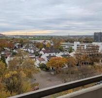 Fast wie ein HAUS - lichtdurchflutete Eigentumswohnung - Bietigheim-Bissingen