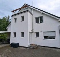 Schöne effiziente Haus mit 7,5 Zimmern - Neuhausen