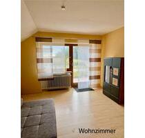 Große, helle 3,5 Zimmer Wohnung mit moderner Einbauküche - Treffelstein