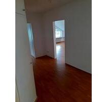 4 Zimmer Wohnung zu vermieten - 1.400,00 EUR Kaltmiete, in Oberursel (Taunus) (PLZ: 61440)