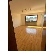 4 12 Zimmer Wohnung in Horgau - 800,00 EUR Kaltmiete, in Horgau (PLZ: 86497)