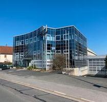 Repräsentative Gewerbefläche mit Büro und Ausstellung in Rödental