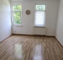 WG Zimmer zu vergeben - 208,00 EUR Kaltmiete, ca.  90,00 m² in Plaue (PLZ: 99338)