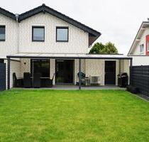 Moderne Doppelhaushälfte mit Garten, Garage zur Miete in Erkelenz