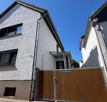 Haus zu verkaufen - 440.000,00 EUR Kaufpreis, in Raunheim (PLZ: 65479)