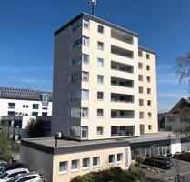 Geräumige 4-Zimmer-Wohnung im 6. Obergeschoss mit 3 Loggien und Aufzug - Arnsberg