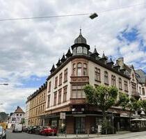 Große DG 5ZKBGWC mit Einbauküche (WG geeignet) in Biebrich - Wiesbaden