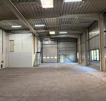 Lagerhalle mit kleinem Büro direkt an der B29 - Täferrot