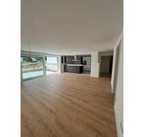 Exklusive 3-Zimmer-Wohnung im EG mit Terrasse und Garten - Aalen Dewangen