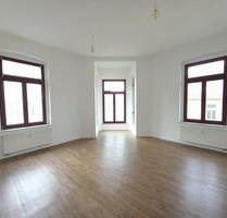 wunderschöne 2-Zimmer Altbauwohnung im 2. OG der Zwickauer Str. 45, mit Fahrstuhl!!! ab sofort - Reichenbach im Vogtland
