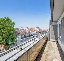Neu möblierte 3er- WG-Wohnung in Top Citylage, Stuttgart-Mitte