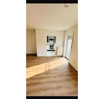 Renovierte 3 Zi. Whg. Kelheim Stadt, Küche, Balkon zu vermieten