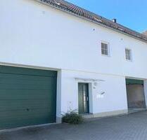 Zu vermieten! Große 2-Zimmer-Maisonette-Wohnung mit Dachterrasse - Nandlstadt
