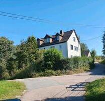 Haus Wohnhaus mit Nebengebäude ländlich ruhig - Limbach-Oberfrohna