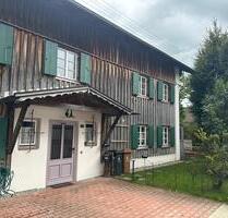 Charmante 3-Zimmer Maisonette Wohnung - sofort bezugsfähig! - Baisweil