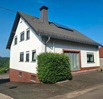 Gepflegtes Wohnhaus mit Weitblick in BurgSalm - Landscheid