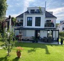 Großzügige 3-Zimmer-Dachterrassenwohnung mit EBK in München Waldperlach