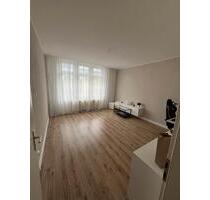 2 Zimmerwohnung in Reichenbach - 450,00 EUR Kaltmiete, ca.  54,20 m² in Reichenbach im Vogtland (PLZ: 08468)