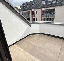Frisch renovierte Maisonettenwohnung in Bonn-Beuel zu vermieten