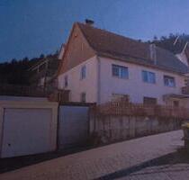 Einfamilienhaus in Obertalheim - 150.000,00 EUR Kaufpreis, ca.  120,00 m² in Horb am Neckar (PLZ: 72160)