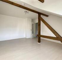 Gemütliche 2-Raum-Wohnung mit Altbaucharme in Falkenstein - Falkenstein/Vogtland