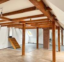 Penthouse Wohnung cca250m2 neu renoviert - Salzgitter