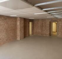 150qm Vereinszimmer, Werkstatt oder Lagerfläche in Erfurt zu verm