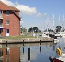Schöne Fewo, direkt am Wasser, Lagunenstadt Ueckermünde, Ostsee