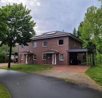 Neuwertige Doppelhaushälfte in ruhiger Lage am Waldrand -Bj. 2020 - Munster