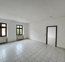 geräumige und zentrale 2-Raumwohnung mit separater Küche und Wanne ! - Görlitz