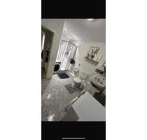 Gepflegte 2,5-Zimmer-Wohnung mit Einbauküche in ErbsenAdelebsen