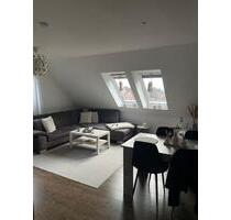 Husum, 2-Zi-DG-Wohnung - 520,00 EUR Kaltmiete, in Husum (PLZ: 25813)