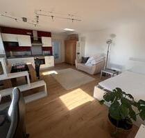 Schöne helle DG-Wohnung 44qm in Müb. Gottersdorf 500m zur FH - Münchberg