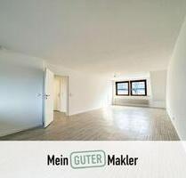 Großzügige 3-Zimmer-Wohnung mit West-Balkon und Wintergarten - Bremerhaven Lehe