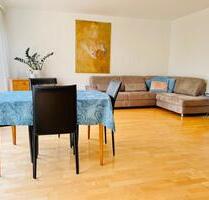 PROVISIONSFREI: 3,5-Zi.-Wohnung mit Terrasse + Balkon in Haar