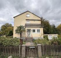 Ruhig gelegenes Einfamilienhaus mit großzügigem Garten. - Bad Honnef