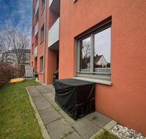 Charmante 2-Zimmerwohnung mit kleinem Garten!!! Teilmöbliert!!! - München Sendling-Westpark