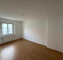 2 Zimmer Wohnung Rötha - 265,00 EUR Kaltmiete, ca.  42,00 m² in Rötha (PLZ: 04571)