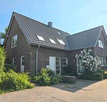 lichtdurchflutet und naturnahen Einfamilienhaus mit Pool - Laer