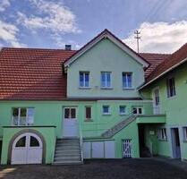 Bauernhof, Dreiseithof, großzügig, Scheune, Wiese - Arnstein