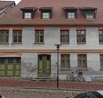 1,5 Zimmer Wohnung - 290,00 EUR Kaltmiete, ca.  33,00 m² in Plau am See (PLZ: 19395)