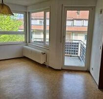 Gepflegte & helle Wohnung mit Balkon & Stellplatz - Marbach am Neckar